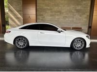Benz E200 Coupe AMG 2021 สีขาว (minor change แล้ว) ไมล์น้อยแปดพันโล รถบ้านวารันตีเหลือซื้อเพิ่มได้ รูปที่ 2